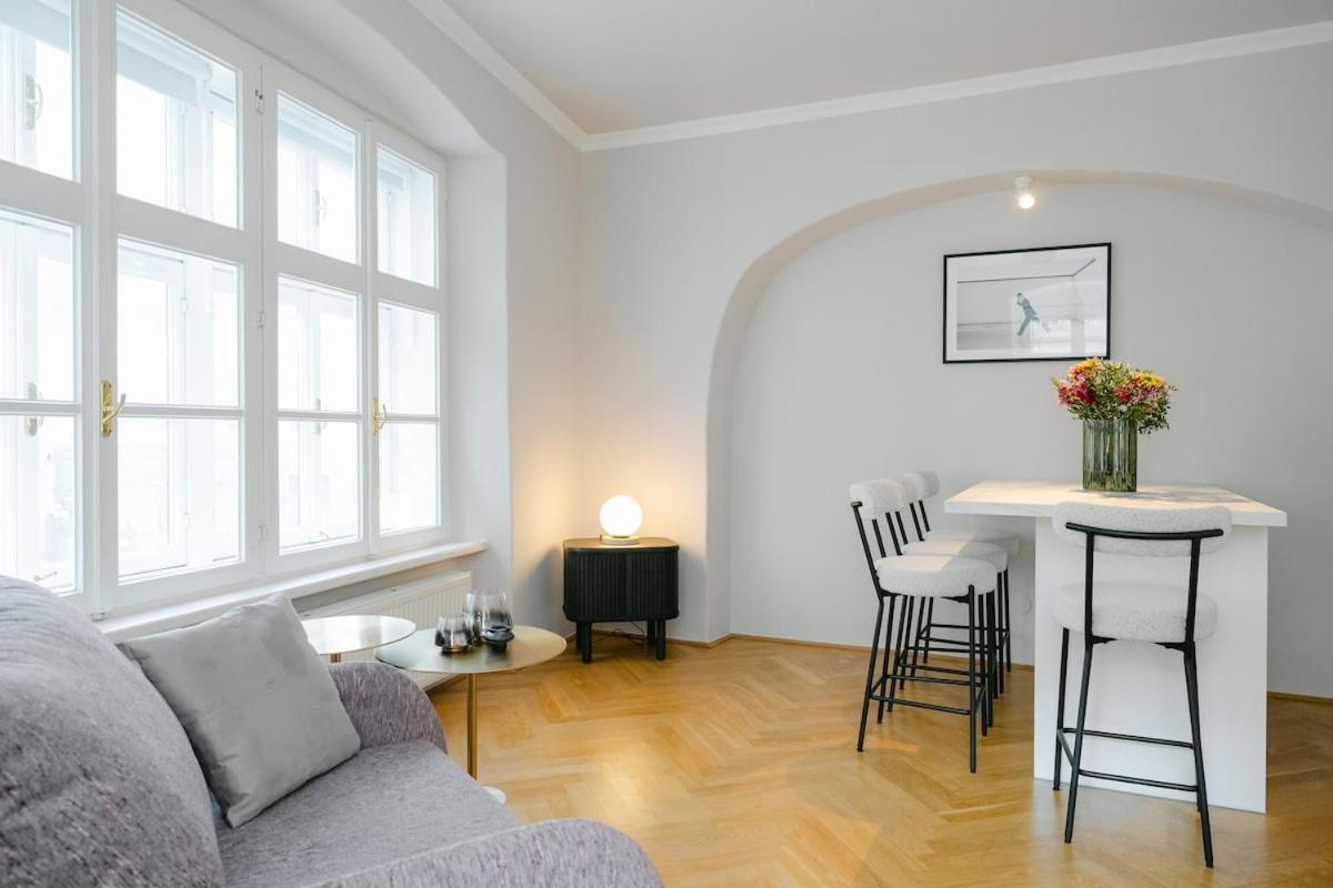 Boutique For 4-6 At Mq Apartment