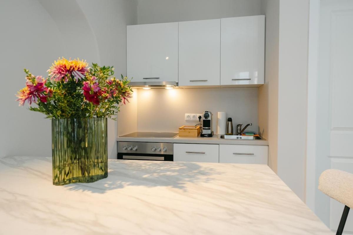 Apartment Boutique For 4-6 At Mq *