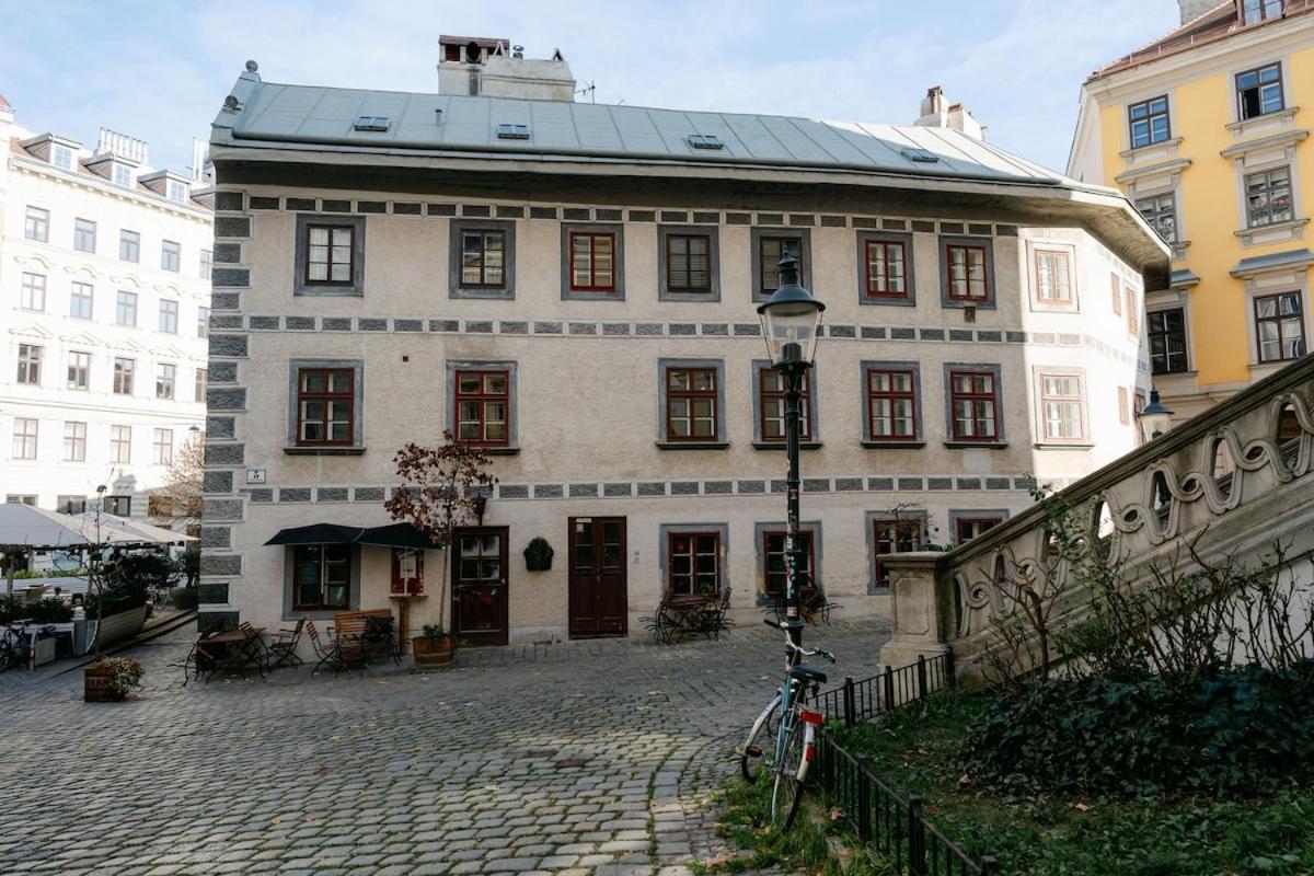 Boutique For 4-6 At Mq Apartment